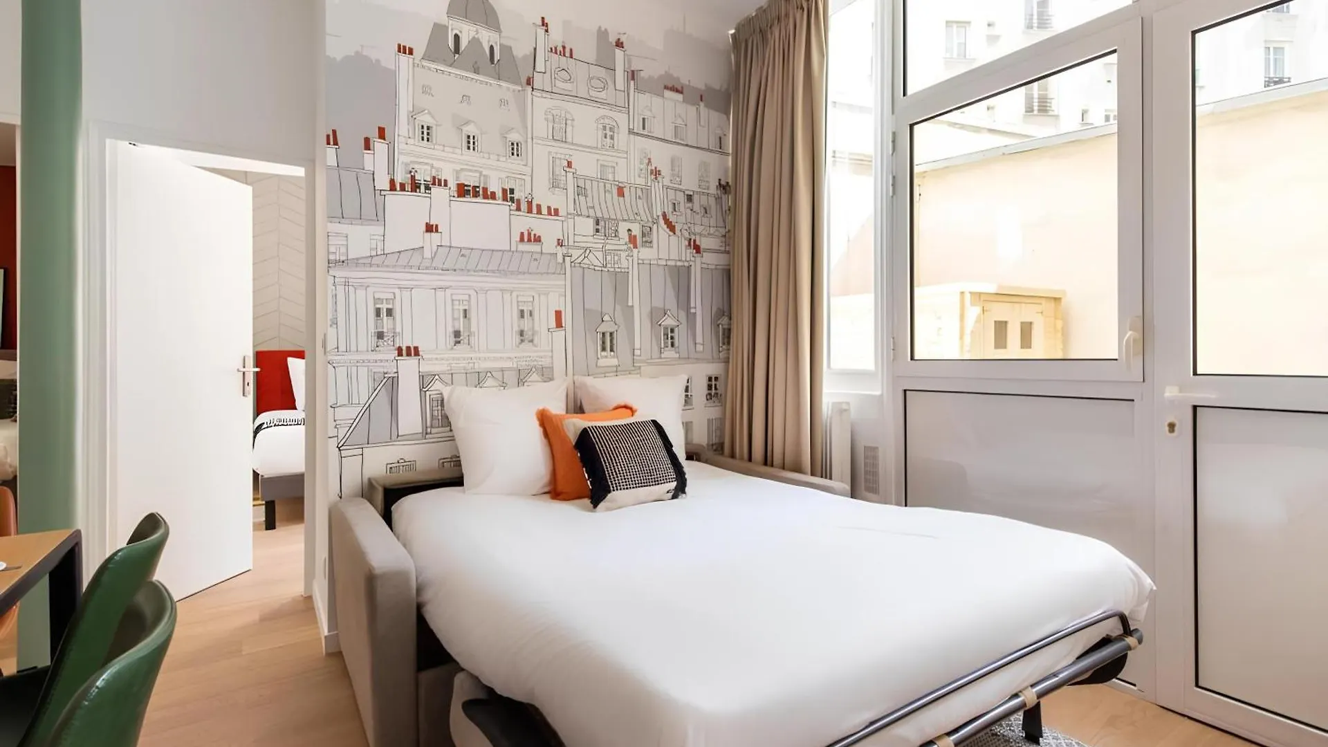 Appartement6P/New&Fullequipped/Nation/Fg Stantoine Paris 0*,  France